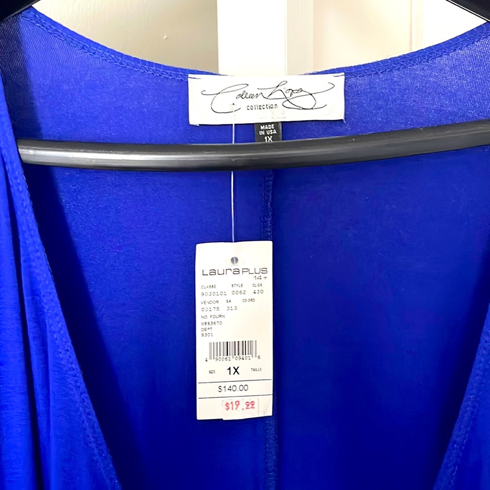 Beautiful royal blue dress with crossover front & gathering at the side. size1X